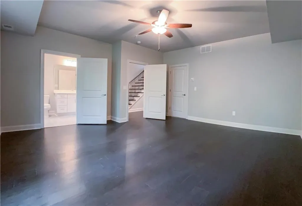 8019 Linfield Way, Sandy Springs, Georgia 30350, 3 Bedrooms Bedrooms, ,3 BathroomsBathrooms,Residential,Sold,8019 Linfield Way,6764465