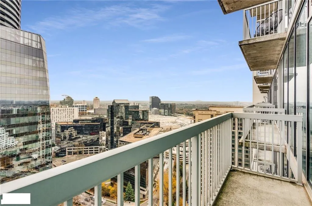 3324 Peachtree Road Ne Unit 2515, Atlanta, Georgia 30326, 1 Bedroom Bedrooms, 0 ,1 BathroomBathrooms,Residential,For Sale,3324 Peachtree Road Ne Unit 2515,7700807