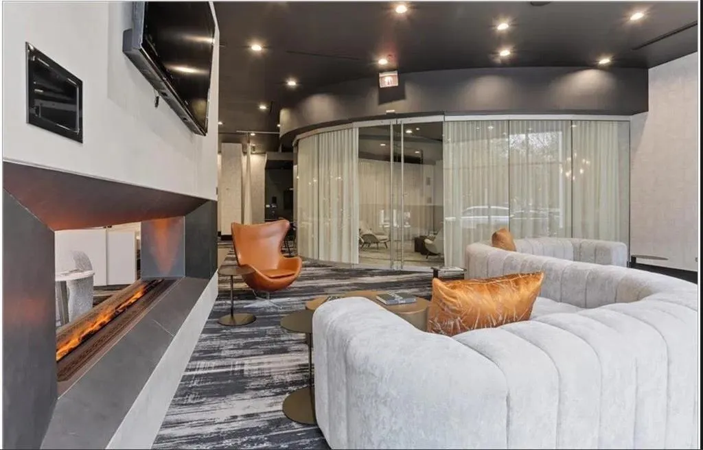 3324 Peachtree Road Ne Unit 2515, Atlanta, Georgia 30326, 1 Bedroom Bedrooms, 0 ,1 BathroomBathrooms,Residential,For Sale,3324 Peachtree Road Ne Unit 2515,7700807