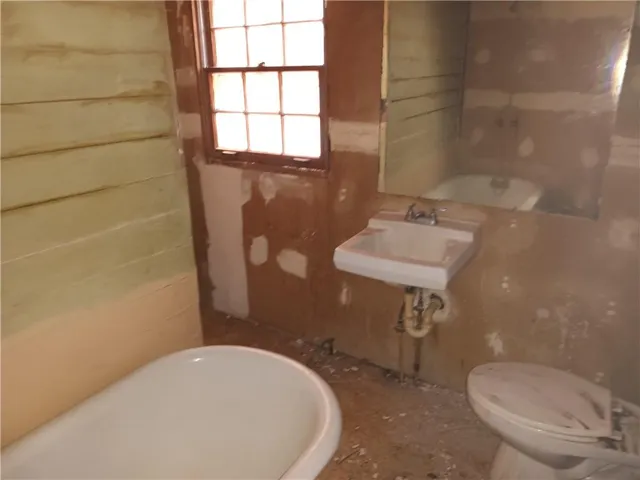 1170