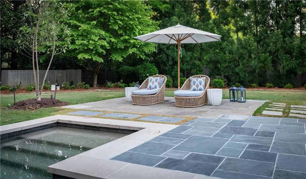 2979 Ridgewood Road Nw, Atlanta, Georgia 30327, 4 Bedrooms Bedrooms, ,4 BathroomsBathrooms,Residential,For Sale,2979 Ridgewood Road Nw,7559436
