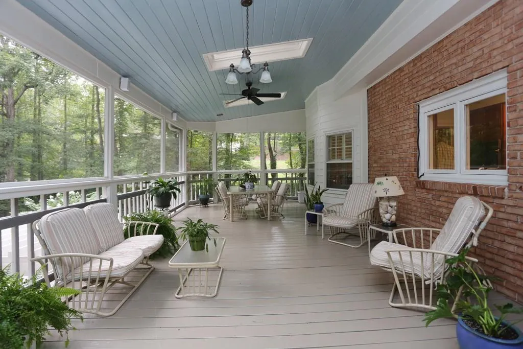 316 Glen Lake Drive Nw, Sandy Springs, Georgia 30327, 6 Bedrooms Bedrooms, ,4 BathroomsBathrooms,Residential,Sold,316 Glen Lake Drive Nw,5594042 316 Glen Lake Drive Nw, Sandy Springs, Georgia 30327, 6 Bedrooms Bedrooms, ,4 BathroomsBathrooms,Residential,Sold,316 Glen Lake Drive Nw,5594042