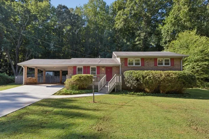 6684 Redwood Drive, Douglasville, Georgia 30135