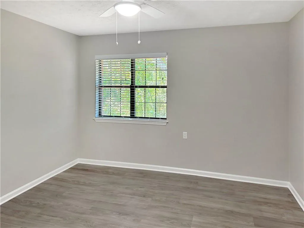 475 Mount Vernon Highway Ne Unit B211, Atlanta, Georgia 30328, 1 Bedroom Bedrooms, ,1 BathroomBathrooms,Residential,For Sale,475 Mount Vernon Highway Ne Unit B211,7644307