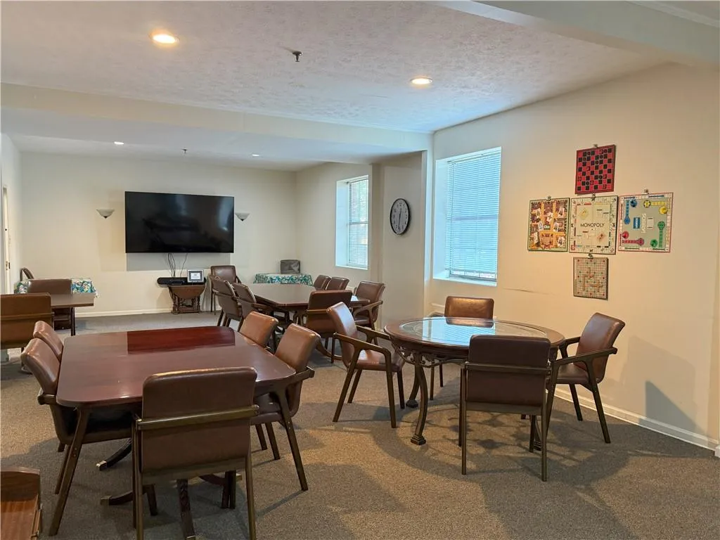 475 Mount Vernon Highway Ne Unit B211, Atlanta, Georgia 30328, 1 Bedroom Bedrooms, ,1 BathroomBathrooms,Residential,For Sale,475 Mount Vernon Highway Ne Unit B211,7644307