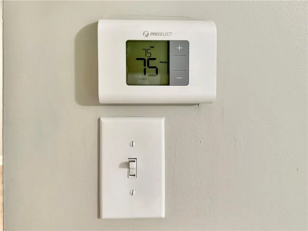 475 Mount Vernon Highway Ne Unit B211, Atlanta, Georgia 30328, 1 Bedroom Bedrooms, ,1 BathroomBathrooms,Residential,For Sale,475 Mount Vernon Highway Ne Unit B211,7644307