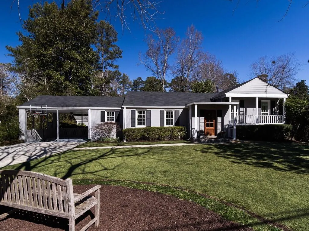 Georgia 30342, ,2 BathroomsBathrooms,Residential,Sold,5808403