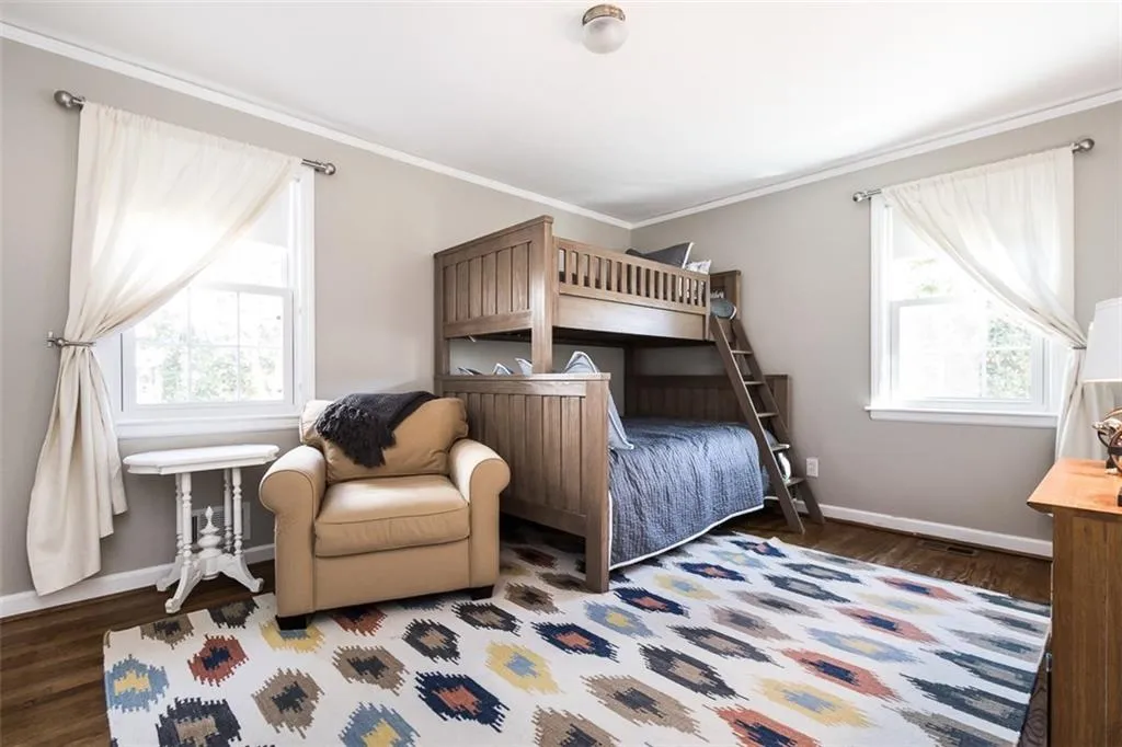 Georgia 30342, ,2 BathroomsBathrooms,Residential,Sold,5808403