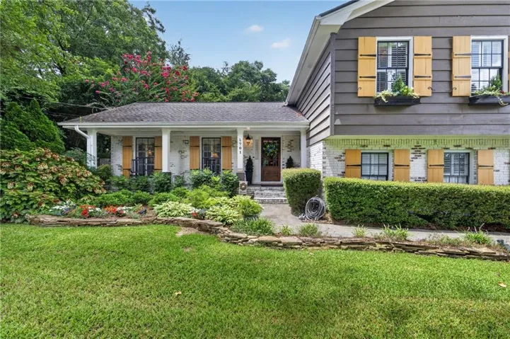 1701 Driftwood Place, Snellville, Georgia 30078