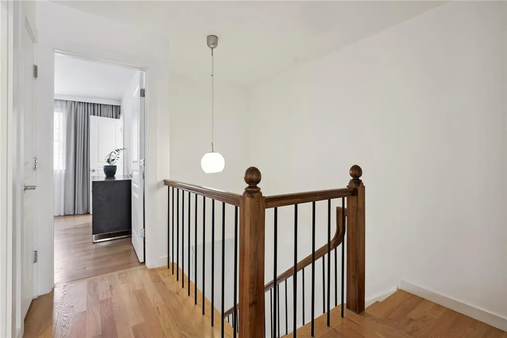 6520 Roswell Road Ne Unit 45, Sandy Springs, Georgia 30328, 3 Bedrooms Bedrooms, ,2 BathroomsBathrooms,Residential,Sold,6520 Roswell Road Ne Unit 45,7272562 6520 Roswell Road Ne Unit 45, Sandy Springs, Georgia 30328, 3 Bedrooms Bedrooms, ,2 BathroomsBathrooms,Residential,Sold,6520 Roswell Road Ne Unit 45,7272562