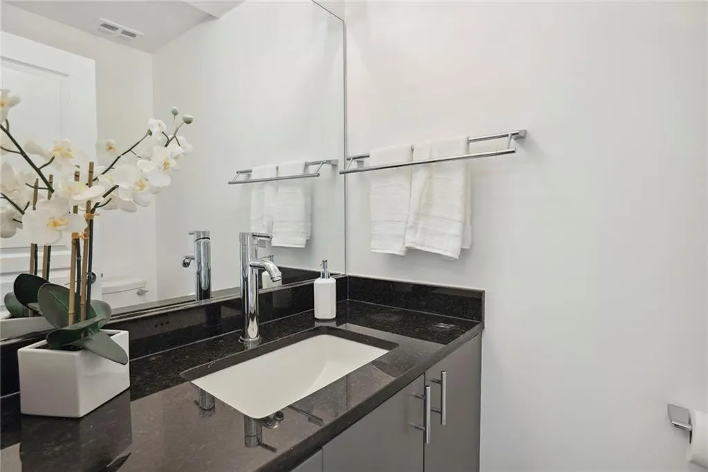 6520 Roswell Road Ne Unit 45, Sandy Springs, Georgia 30328, 3 Bedrooms Bedrooms, ,2 BathroomsBathrooms,Residential,Sold,6520 Roswell Road Ne Unit 45,7272562 6520 Roswell Road Ne Unit 45, Sandy Springs, Georgia 30328, 3 Bedrooms Bedrooms, ,2 BathroomsBathrooms,Residential,Sold,6520 Roswell Road Ne Unit 45,7272562