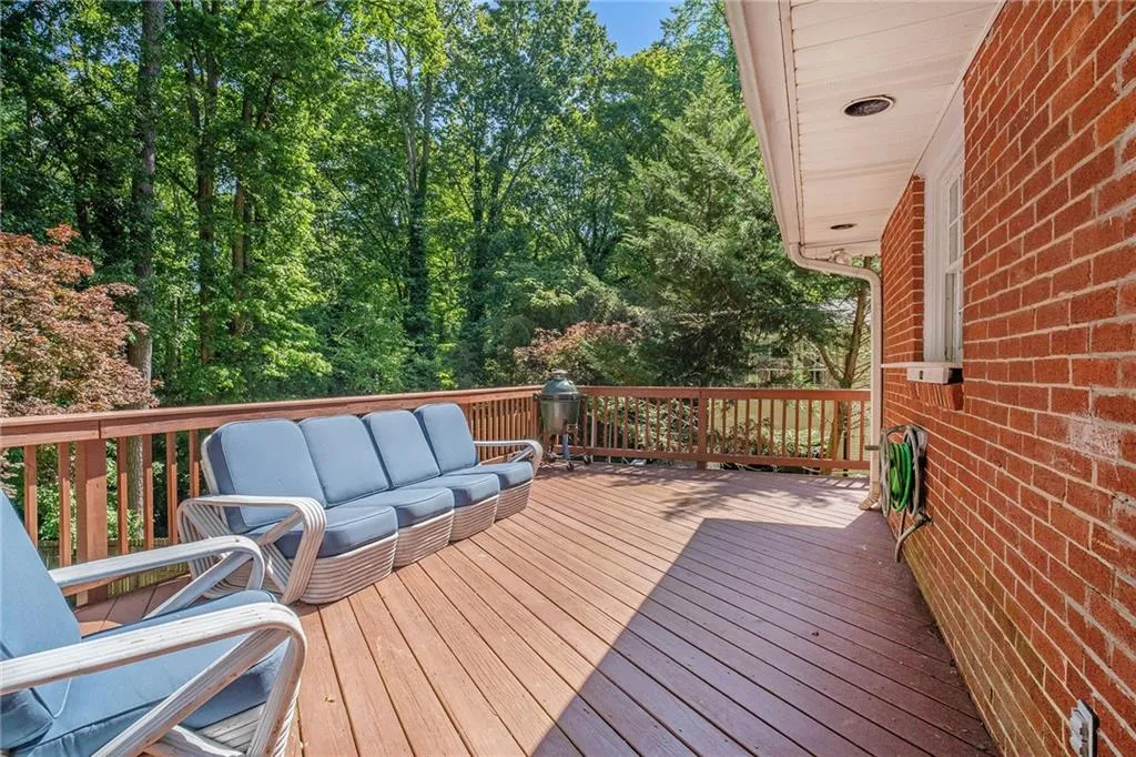 240 Forest Hills Drive, Atlanta, Georgia 30342, 4 Bedrooms Bedrooms, ,3 BathroomsBathrooms,Residential,Sold,240 Forest Hills Drive,6718042