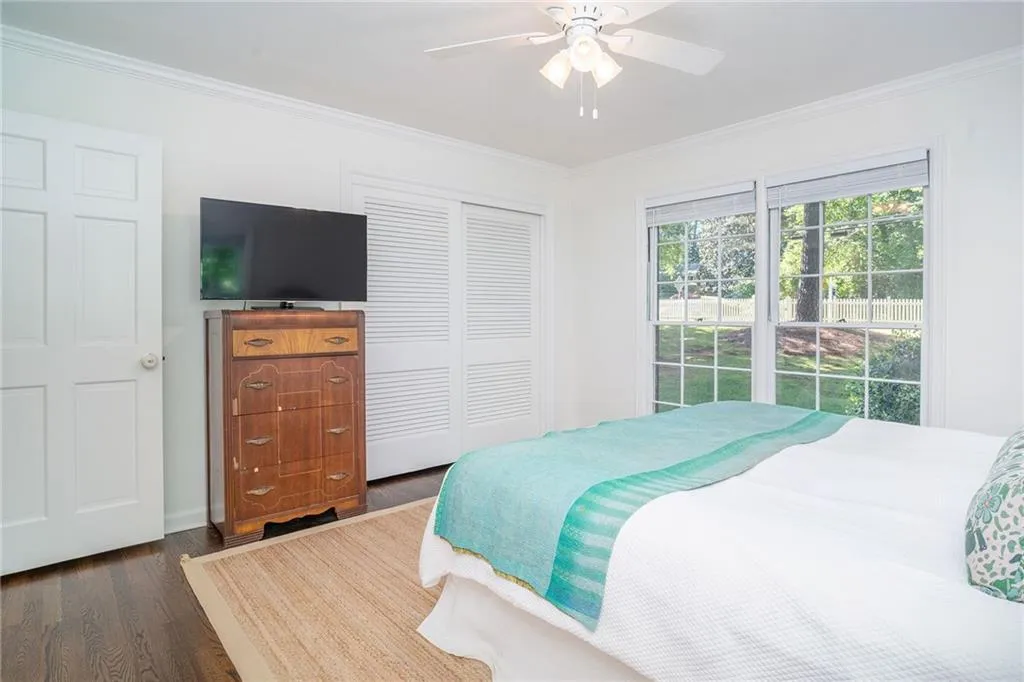 240 Forest Hills Drive, Atlanta, Georgia 30342, 4 Bedrooms Bedrooms, ,3 BathroomsBathrooms,Residential,Sold,240 Forest Hills Drive,6718042