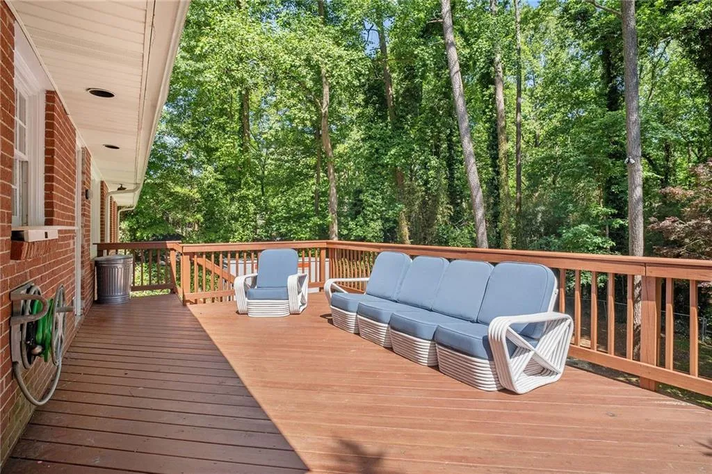 240 Forest Hills Drive, Atlanta, Georgia 30342, 4 Bedrooms Bedrooms, ,3 BathroomsBathrooms,Residential,Sold,240 Forest Hills Drive,6718042