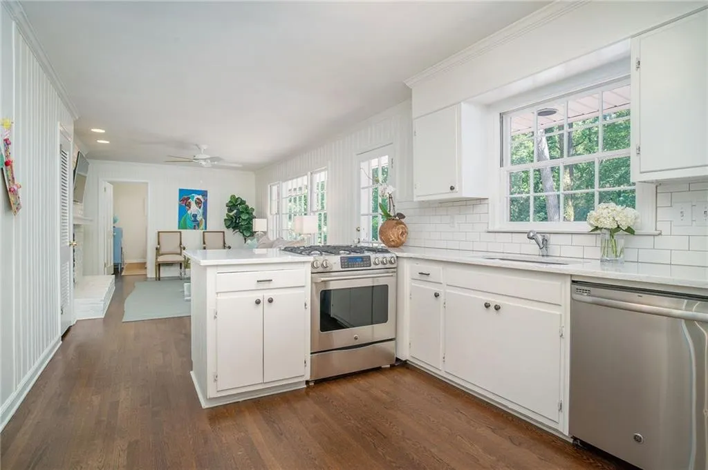 240 Forest Hills Drive, Atlanta, Georgia 30342, 4 Bedrooms Bedrooms, ,3 BathroomsBathrooms,Residential,Sold,240 Forest Hills Drive,6718042