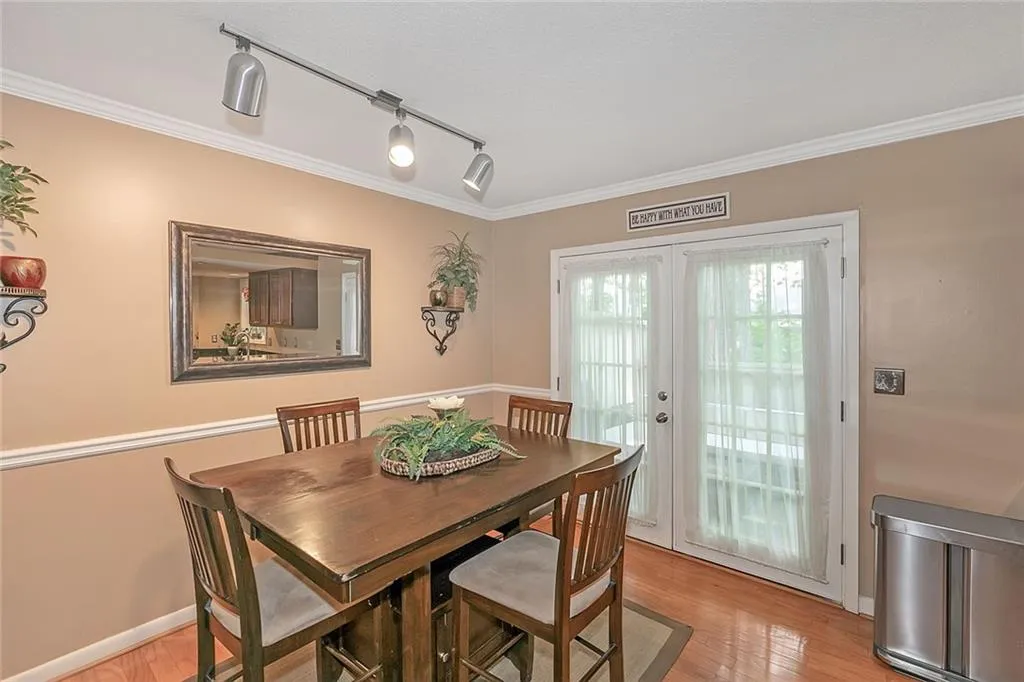 6900 Roswell Road Unit K6, Atlanta, Georgia 30328, 2 Bedrooms Bedrooms, ,2 BathroomsBathrooms,Residential,Sold,6900 Roswell Road Unit K6,7068130