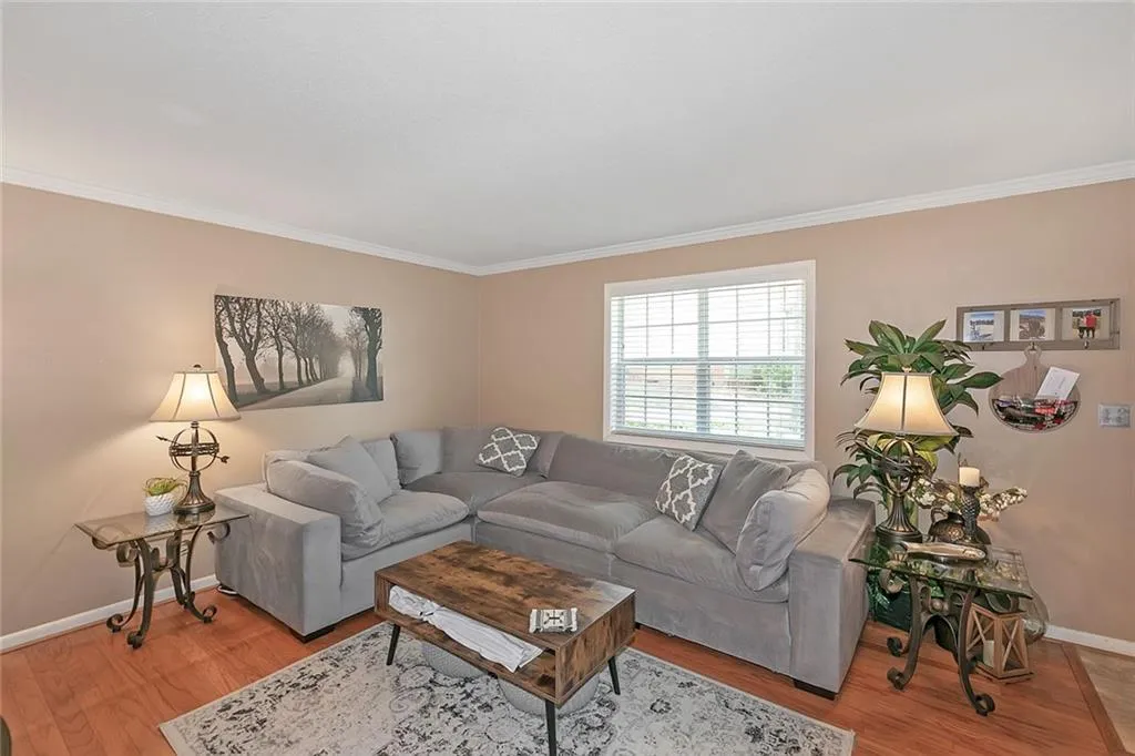 6900 Roswell Road Unit K6, Atlanta, Georgia 30328, 2 Bedrooms Bedrooms, ,2 BathroomsBathrooms,Residential,Sold,6900 Roswell Road Unit K6,7068130