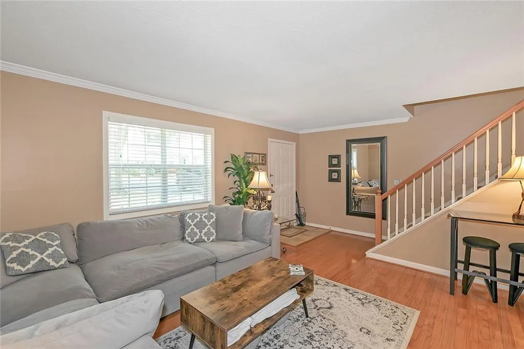 6900 Roswell Road Unit K6, Atlanta, Georgia 30328, 2 Bedrooms Bedrooms, ,2 BathroomsBathrooms,Residential,Sold,6900 Roswell Road Unit K6,7068130