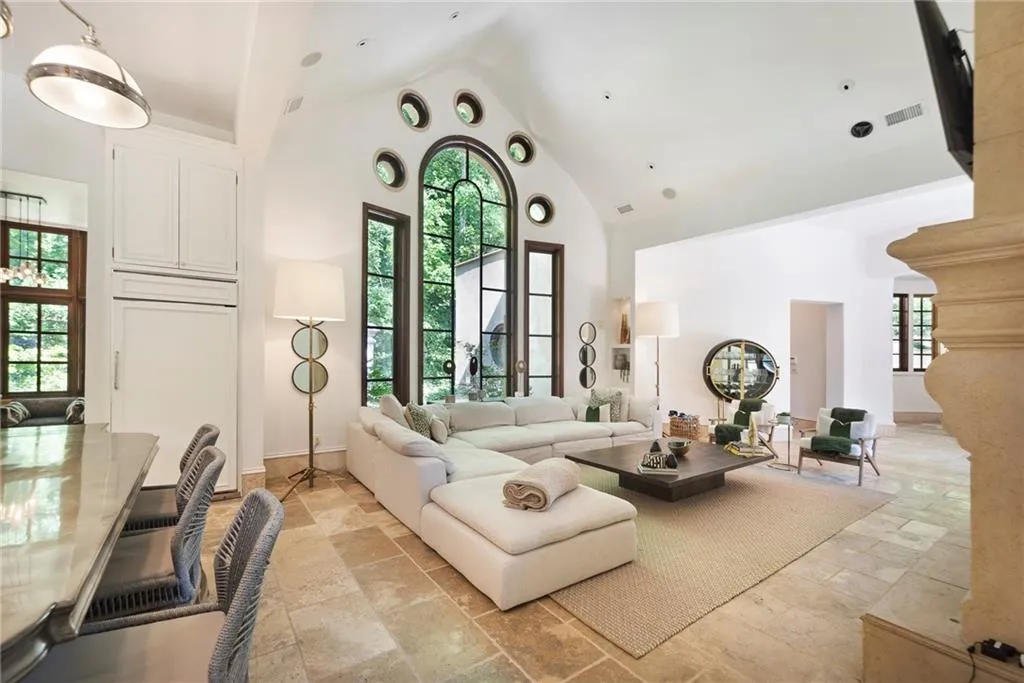 876 Crest Valley Drive, Atlanta, Georgia 30327, 7 Bedrooms Bedrooms, ,7 BathroomsBathrooms,Residential,Sold,876 Crest Valley Drive,6912509