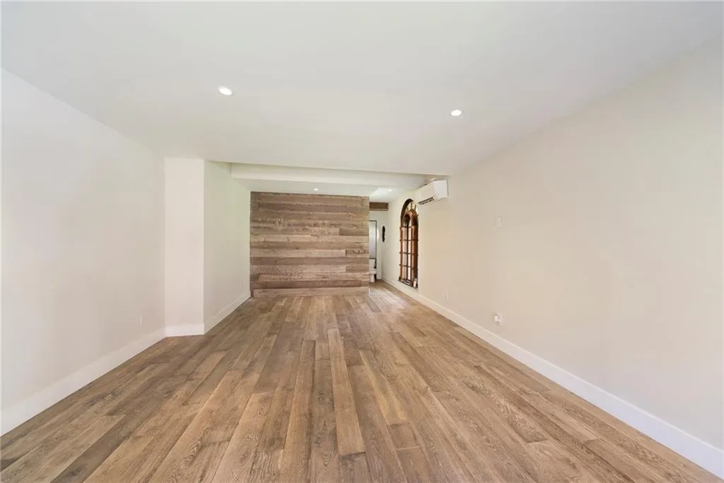 876 Crest Valley Drive, Atlanta, Georgia 30327, 7 Bedrooms Bedrooms, ,7 BathroomsBathrooms,Residential,Sold,876 Crest Valley Drive,6912509