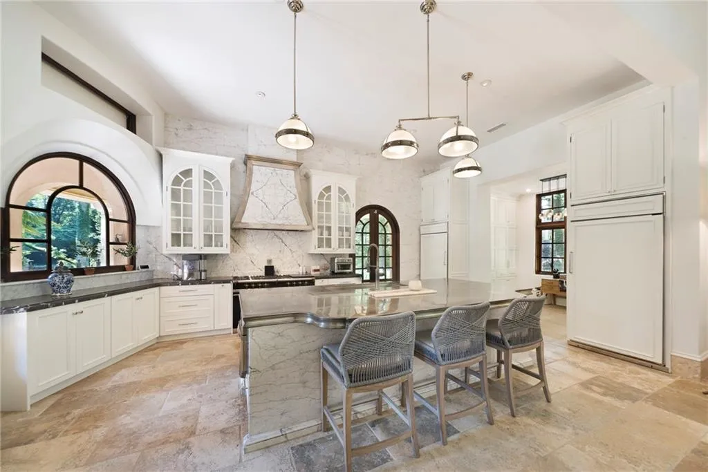 876 Crest Valley Drive, Atlanta, Georgia 30327, 7 Bedrooms Bedrooms, ,7 BathroomsBathrooms,Residential,Sold,876 Crest Valley Drive,6912509