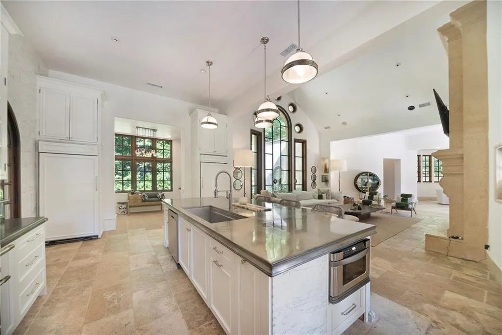876 Crest Valley Drive, Atlanta, Georgia 30327, 7 Bedrooms Bedrooms, ,7 BathroomsBathrooms,Residential,Sold,876 Crest Valley Drive,6912509