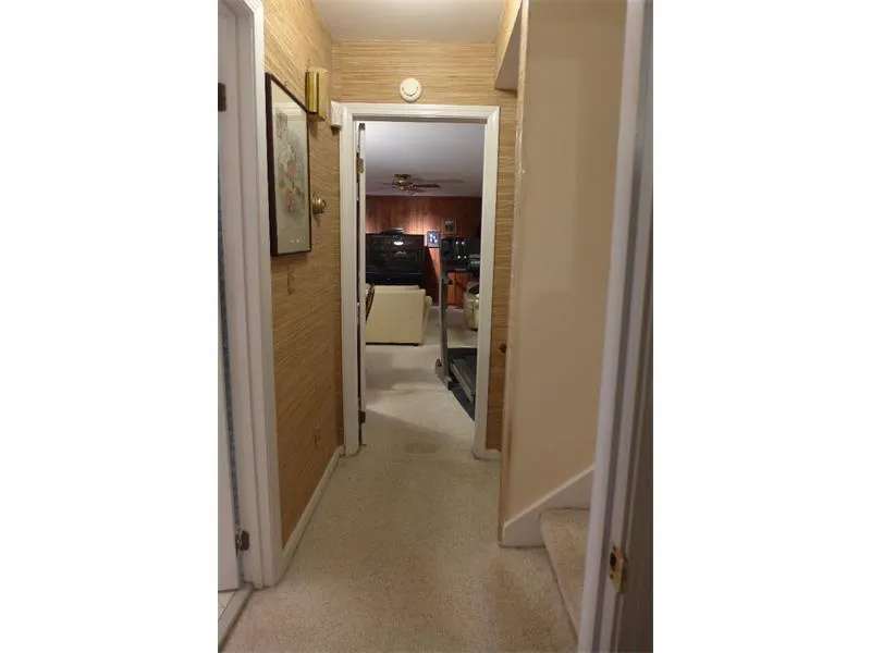 605 River Valley Road, Sandy Springs, Georgia 30328, 4 Bedrooms Bedrooms, ,3 BathroomsBathrooms,Residential,Sold,605 River Valley Road,5569239
