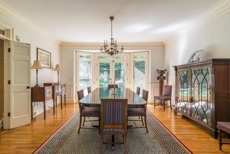 1775 Brandon Hall Drive, Sandy Springs, Georgia 30350, 5 Bedrooms Bedrooms, ,4 BathroomsBathrooms,Residential,Sold,1775 Brandon Hall Drive,5522858