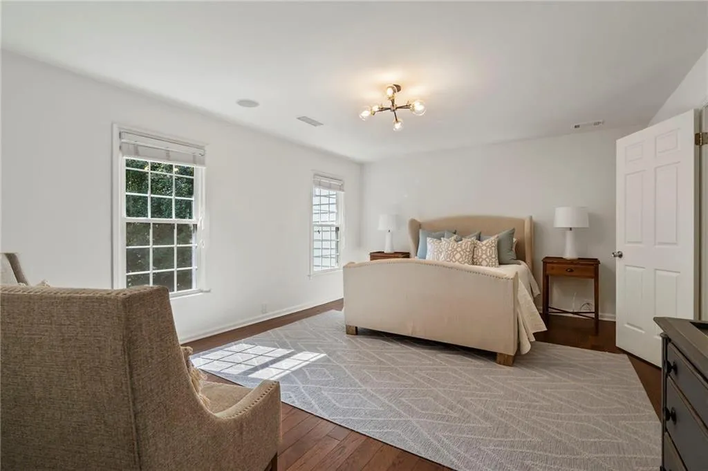 504 Dunwoody Chace, Atlanta, Georgia 30328, 3 Bedrooms Bedrooms, ,2 BathroomsBathrooms,Residential,For Sale,504 Dunwoody Chace,7696642