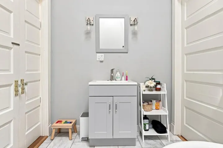 1170