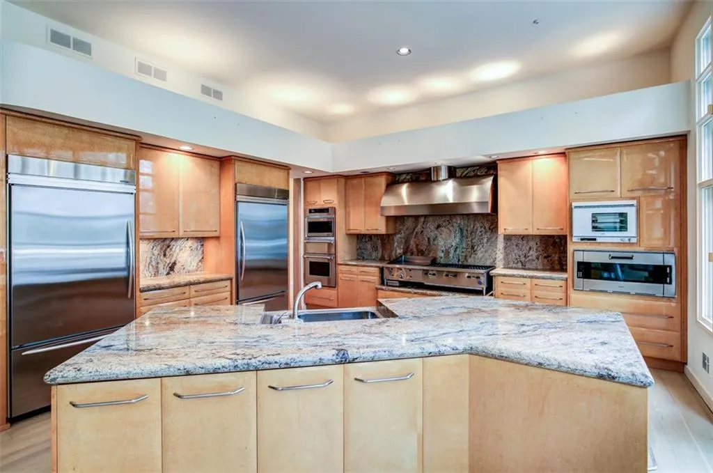7460 Wildercliff Drive, Sandy Springs, Georgia 30328, 5 Bedrooms Bedrooms, ,5 BathroomsBathrooms,Residential,Sold,7460 Wildercliff Drive,5818681