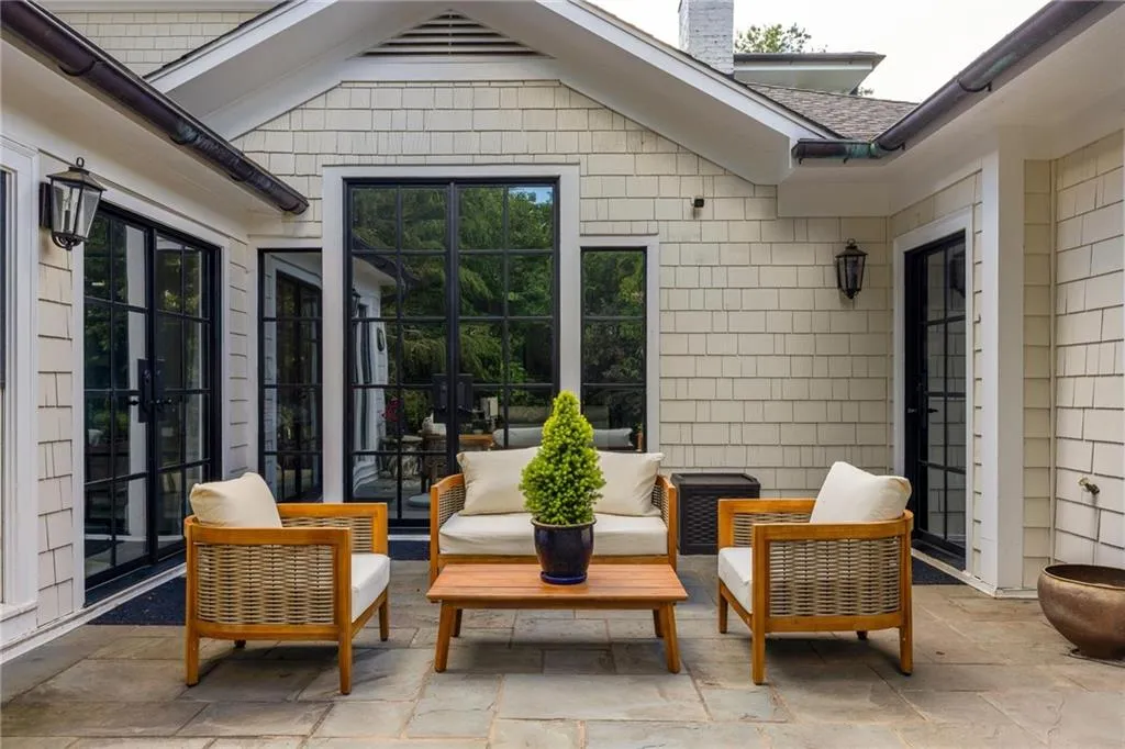 21 Barksdale Drive Ne, Atlanta, Georgia 30309, 4 Bedrooms Bedrooms, ,4 BathroomsBathrooms,Residential,For Sale,21 Barksdale Drive Ne,7665011