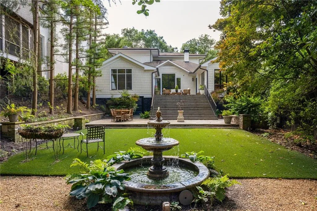 21 Barksdale Drive Ne, Atlanta, Georgia 30309, 4 Bedrooms Bedrooms, ,4 BathroomsBathrooms,Residential,For Sale,21 Barksdale Drive Ne,7665011