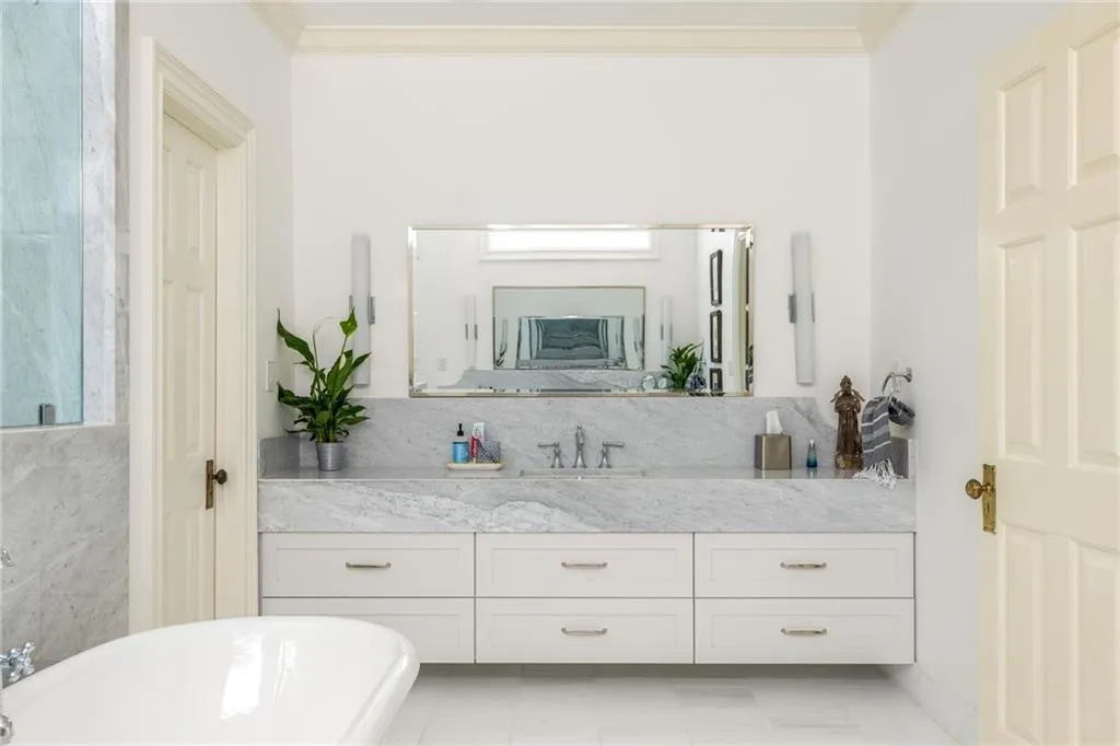 21 Barksdale Drive Ne, Atlanta, Georgia 30309, 4 Bedrooms Bedrooms, ,4 BathroomsBathrooms,Residential,For Sale,21 Barksdale Drive Ne,7665011