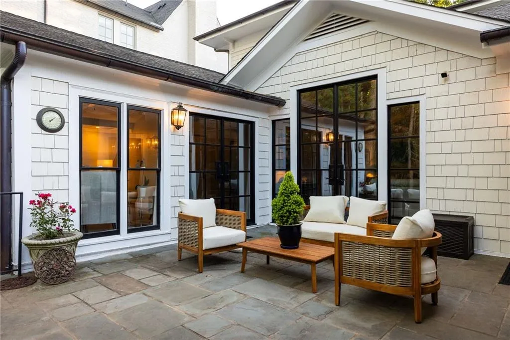 21 Barksdale Drive Ne, Atlanta, Georgia 30309, 4 Bedrooms Bedrooms, ,4 BathroomsBathrooms,Residential,For Sale,21 Barksdale Drive Ne,7665011