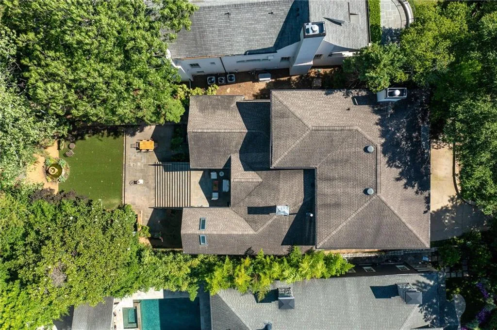 21 Barksdale Drive Ne, Atlanta, Georgia 30309, 4 Bedrooms Bedrooms, ,4 BathroomsBathrooms,Residential,For Sale,21 Barksdale Drive Ne,7665011