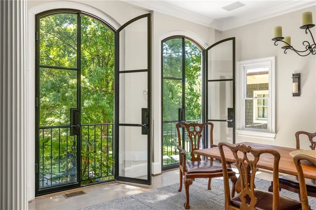 21 Barksdale Drive Ne, Atlanta, Georgia 30309, 4 Bedrooms Bedrooms, ,4 BathroomsBathrooms,Residential,For Sale,21 Barksdale Drive Ne,7665011