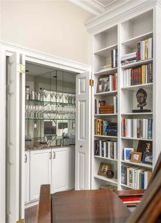 21 Barksdale Drive Ne, Atlanta, Georgia 30309, 4 Bedrooms Bedrooms, ,4 BathroomsBathrooms,Residential,For Sale,21 Barksdale Drive Ne,7665011