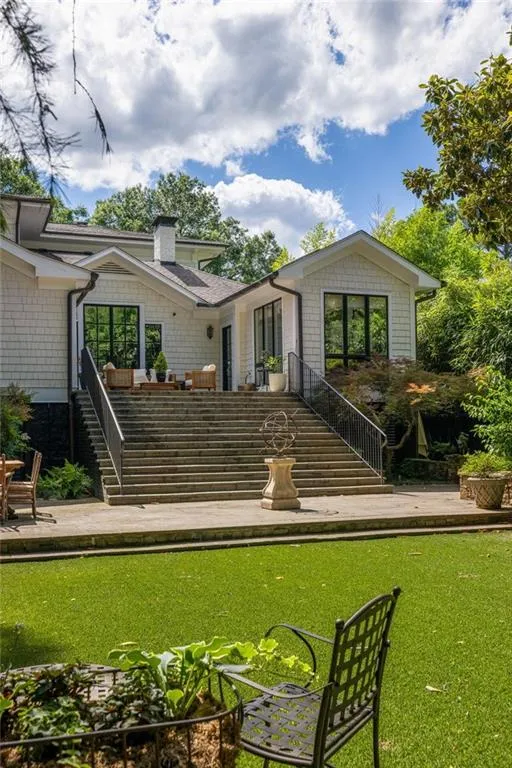 21 Barksdale Drive Ne, Atlanta, Georgia 30309, 4 Bedrooms Bedrooms, ,4 BathroomsBathrooms,Residential,For Sale,21 Barksdale Drive Ne,7665011