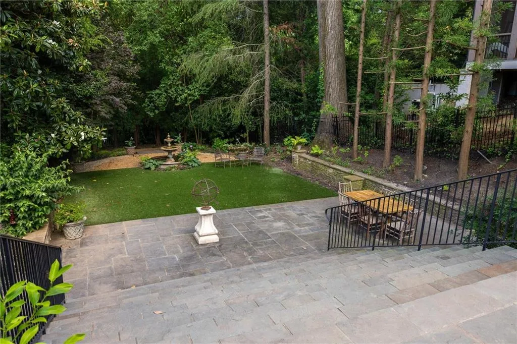 21 Barksdale Drive Ne, Atlanta, Georgia 30309, 4 Bedrooms Bedrooms, ,4 BathroomsBathrooms,Residential,For Sale,21 Barksdale Drive Ne,7665011