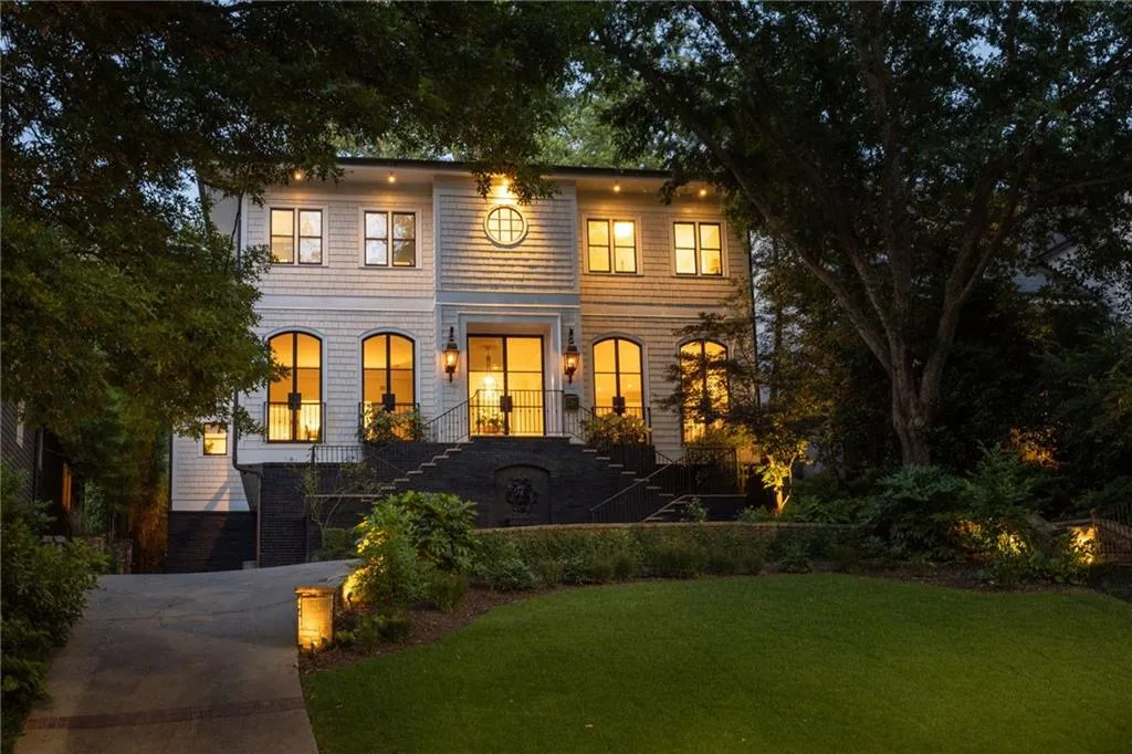 21 Barksdale Drive Ne, Atlanta, Georgia 30309, 4 Bedrooms Bedrooms, ,4 BathroomsBathrooms,Residential,For Sale,21 Barksdale Drive Ne,7665011