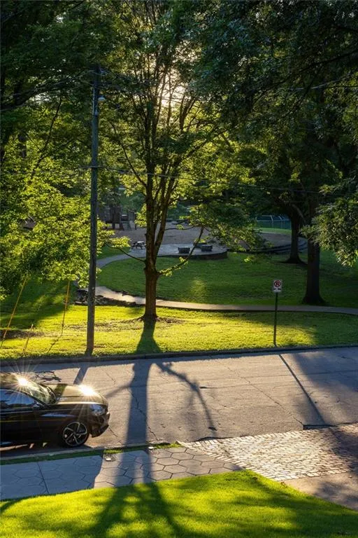 21 Barksdale Drive Ne, Atlanta, Georgia 30309, 4 Bedrooms Bedrooms, ,4 BathroomsBathrooms,Residential,For Sale,21 Barksdale Drive Ne,7665011