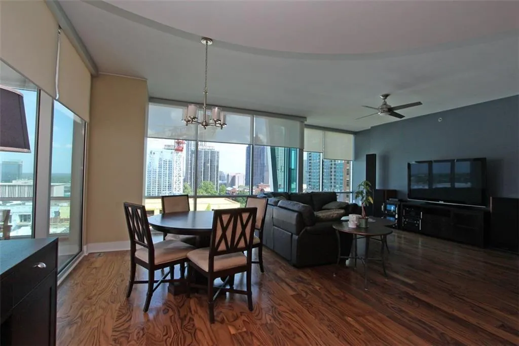 20 10th Street Nw Unit 1404, Atlanta, Georgia 30309, 2 Bedrooms Bedrooms, ,2 BathroomsBathrooms,Residential,Sold,20 10th Street Nw Unit 1404,5834710