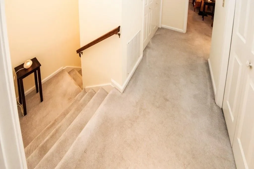 223 The South Chace, Sandy Springs, Georgia 30328, 3 Bedrooms Bedrooms, ,2 BathroomsBathrooms,Residential,Sold,223 The South Chace,6523974