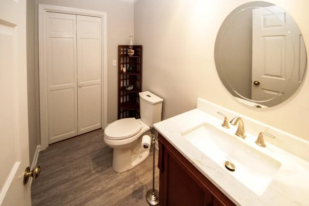 223 The South Chace, Sandy Springs, Georgia 30328, 3 Bedrooms Bedrooms, ,2 BathroomsBathrooms,Residential,Sold,223 The South Chace,6523974