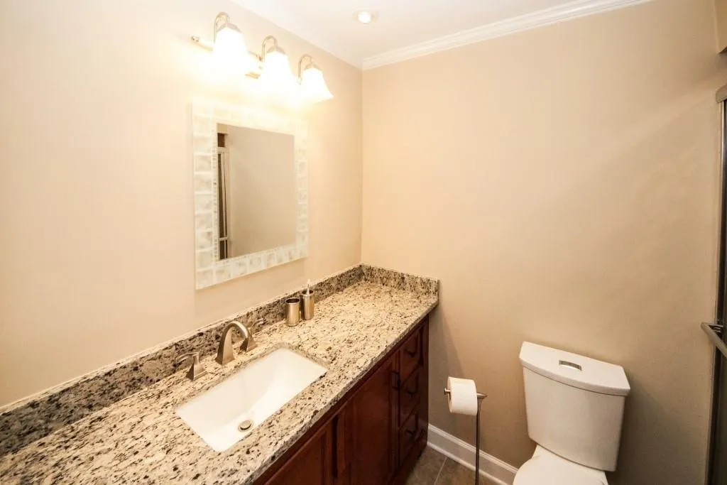223 The South Chace, Sandy Springs, Georgia 30328, 3 Bedrooms Bedrooms, ,2 BathroomsBathrooms,Residential,Sold,223 The South Chace,6523974