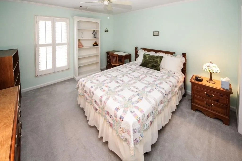 223 The South Chace, Sandy Springs, Georgia 30328, 3 Bedrooms Bedrooms, ,2 BathroomsBathrooms,Residential,Sold,223 The South Chace,6523974