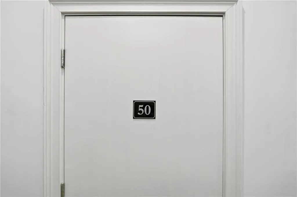 Storage unit