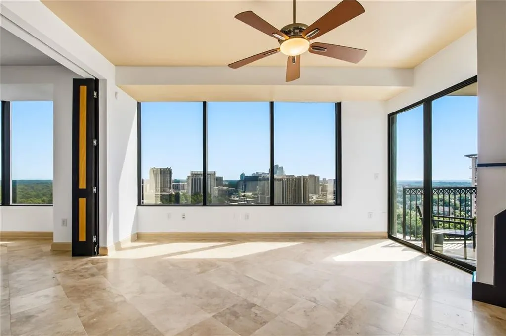 2828 Peachtree Road Nw Unit 2402, Atlanta, Georgia 30305, 2 Bedrooms Bedrooms, 0 ,2 BathroomsBathrooms,Residential,For Sale,2828 Peachtree Road Nw Unit 2402,7791120