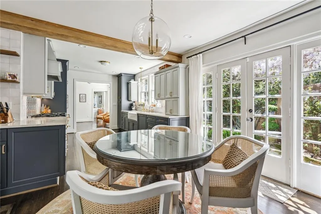 527 Brentwood Drive Ne, Atlanta, Georgia 30305, 4 Bedrooms Bedrooms, ,3 BathroomsBathrooms,Residential,For Sale,527 Brentwood Drive Ne,7612058